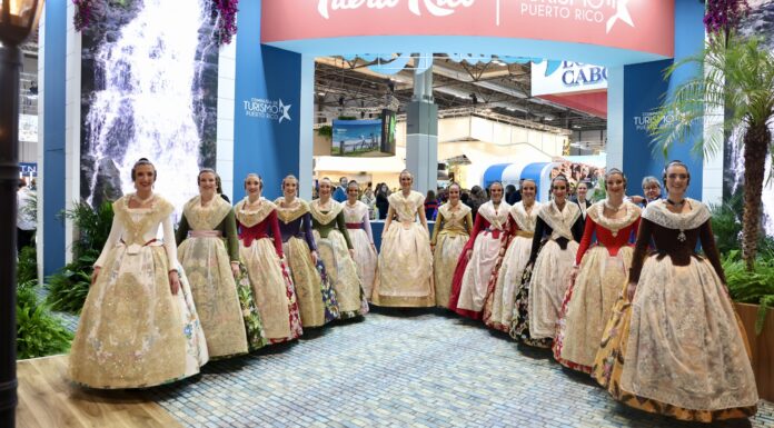 La Fallera Mayor de València y su corte no viajarán a FITUR La Fallera Mayor de València 2025 y su corte en Fitur el año pasado