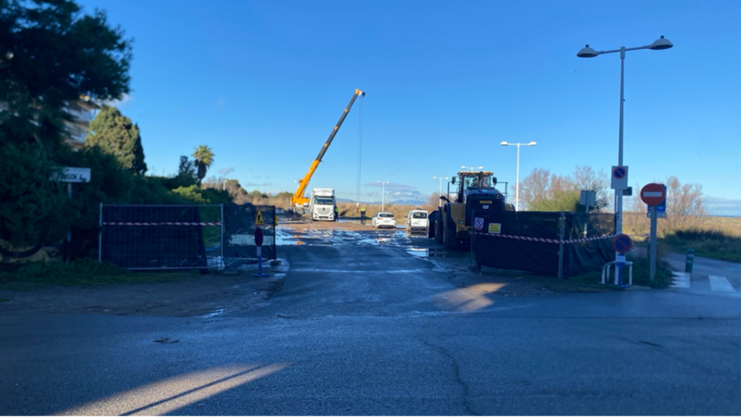 La arena vuelve a Sagunto: arranca la regeneración de unas playas muy castigadas por los temporales