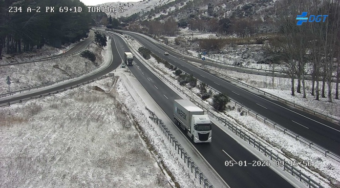 Temporal de nieve: carreteras afectadas en la Comunidad Valenciana Imagen de una de las carreteras afectadas por las nevadas