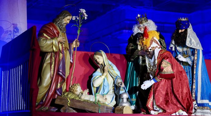 Las mejores imágenes y vídeos de la Cabalgata de Reyes de Valencia