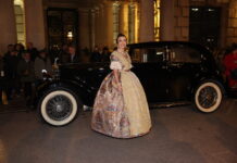 Conoce los detalles del traje de Carmen Prades, Fallera Mayor de Valencia