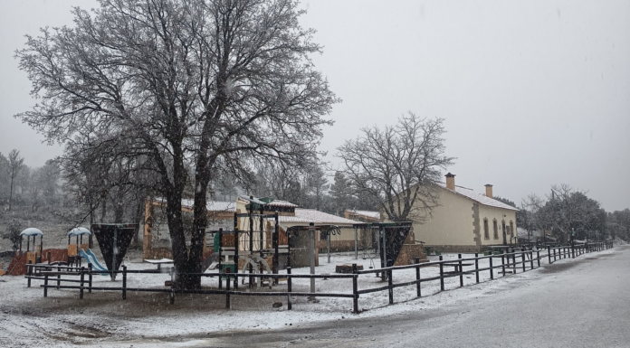 La nieve tiñe de blanco el interior de la Comunitat Valenciana La nieve tiñe de blanco el interior de la Comunitat Valenciana