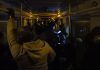 Viajeros de la Línea 1 de Metro denuncian que viajan a oscuras