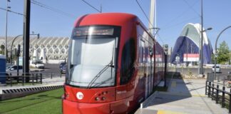 Un robo de cable provoca retrasos en tres líneas de Metrovalencia