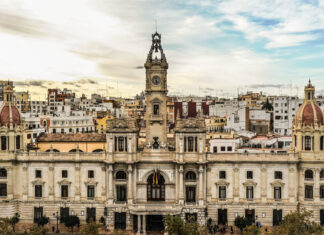 València injecta tres milions d’euros a la promoció de la música, l’esport i l’emprenedoria La Junta de Govern Local ha aprovat la primera modificació dels comptes municipals de 2026