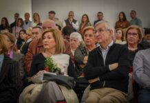 Un total de 46 matrimonios celebran 50 años de vida en común en Torrent