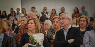 Un total de 46 matrimonios celebran 50 años de vida en común en Torrent