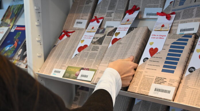 El Punt d'interés de la Biblioteca Municipal de Quart de Poblet compta ja amb l'espai de llibres per a la Cita a cegues literària