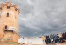 Paterna es convertix en un plató de cinema amb rutes turístiques especials pel XI Festival de Cine Imatge de visitants i veïns a espais emblemàtics de la ruta Dolor y Gloria a Paterna