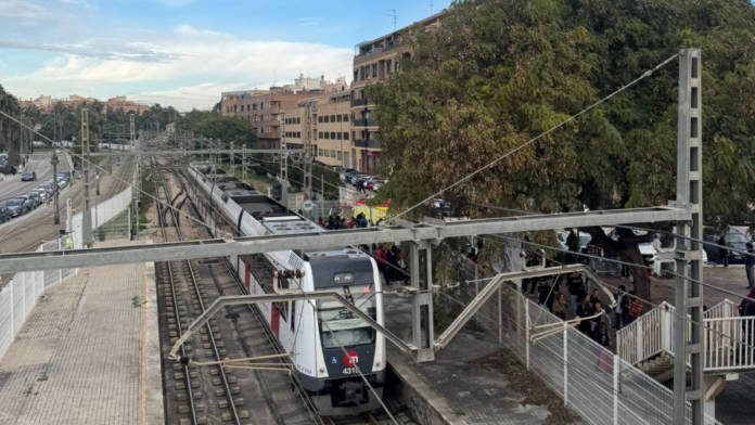 7televalencia-metro-atropello Un arrollamiento en Burjassot paraliza la Línea 2 de Metrovalencia