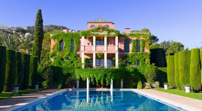 Jardín de l’Albarda: la magia de los Bridgerton a solo una hora de València Jardín de l'Albarda
