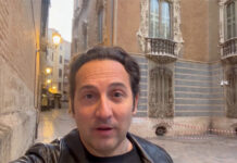 Iker Jiménez hace una visita relámpago a Valencia