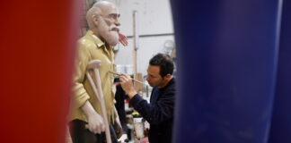 La Fallera Mayor de València descubre la Falla Municipal 2026: así es “Hope”