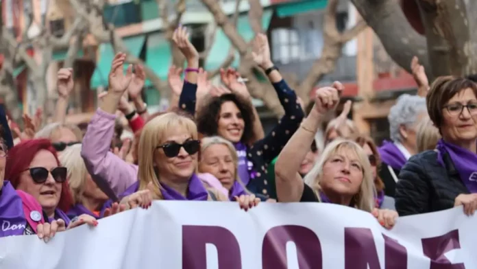 7televalencia marxa-dona-quart-poblet Marxa de la Dona de Quart de Poblet