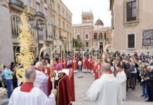 Estos son las principales actos del Domingo de Ramos en el centro y en el marítimo