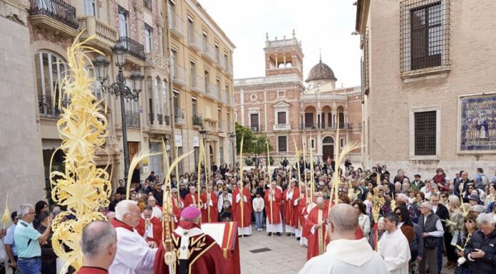 Estos son las principales actos del Domingo de Ramos en el centro y en el marítimo