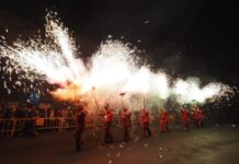 La cavalcada del foc recorre valencia: revive los momentos más impactantes