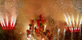 La Cremà de las fallas genera ceniza para cubrir todo Mestalla: ¿Qué se hace con ella?