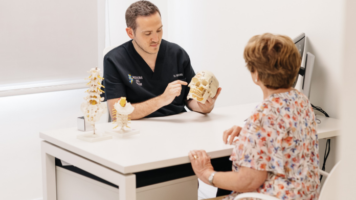 7televalencia-vithas La radiofrecuencia mejora el dolor cervical y lumbar por artrosis y devuelve calidad de vida