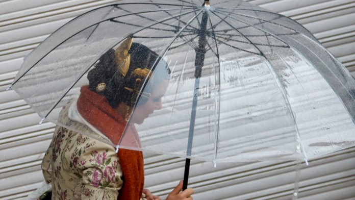 La borrasca Regina descarga con fuerza en Valencia y activa más alertas para el fin de semana