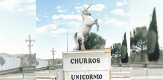 Una churrería real coronada con un unicornio gigante se convertirá en monumento fallero