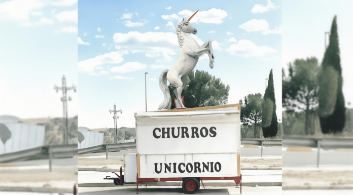 Una churrería real coronada con un unicornio gigante se convertirá en monumento fallero