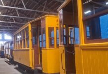 Restauran dos tranvías históricos de principios del siglo XX
