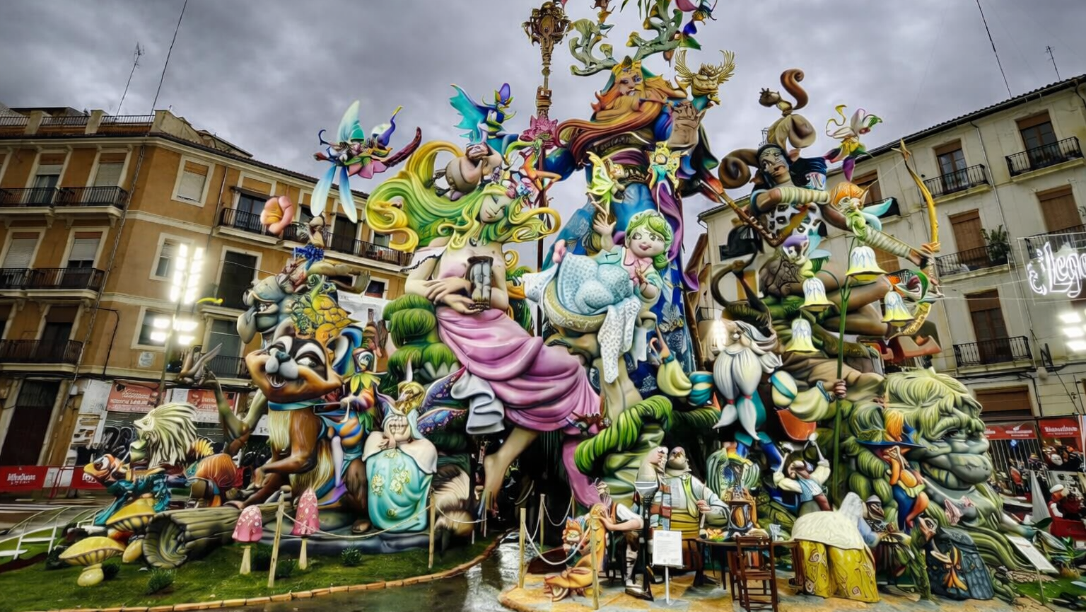 10 planes para vivir las Fallas como un auténtico valenciano