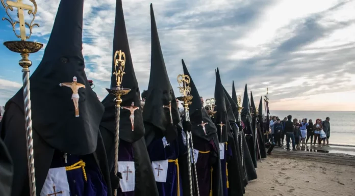 La Semana Santa Marinera cancela las procesiones del día de la Cremà