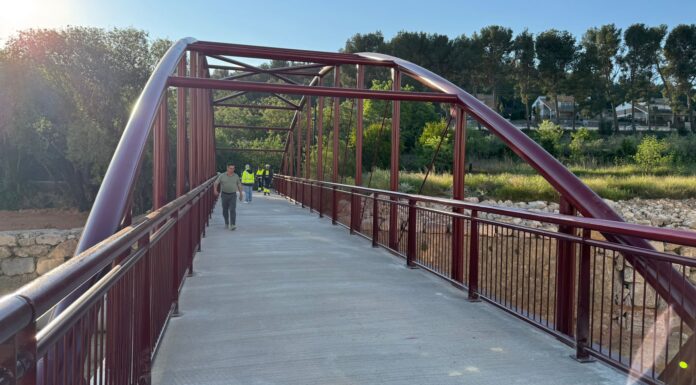 Nova passarel·la metàl·lica de Xiva