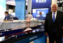 La Diputació presenta a Miami a la província de València com el complement ideal al turisme de creuers Pedro Cuesta visita Miami