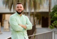 Godella impulsa una conferència per cuidar la salut emocional de les persones cuidadores Psicòleg encarregat de la xarrada