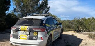 Paterna reforça la vigilància forestal a la Vallesa i la Canyada durant les vacances de Pasqua Policia de Paterna vigilant La Vallesa