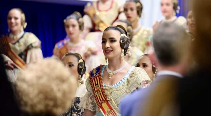 La Roqueta-Arrancapins y la Federación de fallas Centro celebran su exaltación