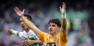 El Valencia CF pierde otro partido con muchas críticas a Corberán