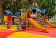 Llíria reobri tres grans parcs infantils després de la seua reforma integral L'Ajuntament de Llíria culmina la renovació integral dels parcs