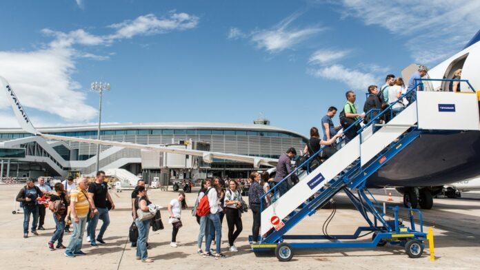 0515 Aeroport València. Foto ©Abel Gimeno. Visit València