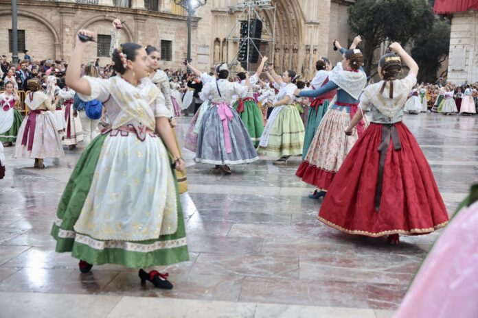 Lugar y hora de la Dansà infantil en honor a la Virgen de los Desamparados