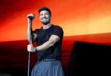 Pablo Alborán levanta el Roig Arena con su canción «Planta 7» dedicada a la Fe de Valencia