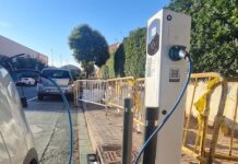 Foios amplia la seua xarxa pública amb un nou punt de càrrega per a vehicles elèctrics