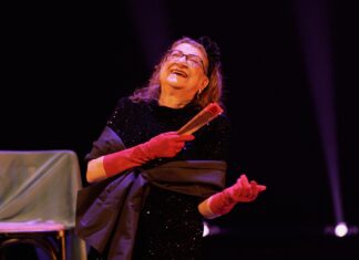 Rambleta acoge ‘Hasta el final de la fiesta’, la nueva comedia musical protagonizada por Mamen García Rambleta acoge ‘Hasta el final de la fiesta’, la nueva comedia musical protagonizada por Mamen García
