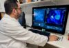 El Hospital Doctor Peset innova en la localización de tumores complejos de columna