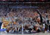 Las jugadoras del Valencia Basket levantan su cuarta Liga Femenina