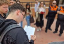 Un centenar de persones dissenya un pla per a convertir Florida en un centre d’assistència davant una catàstrofe Projecte Resist en Florida Universitària