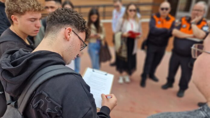7televalencia projecte resist Ejercicio práctico 3 Projecte Resist en Florida Universitària