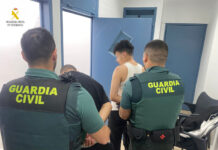 Detienen a los ladrones de cadenas de oro en Carlet