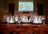 La solidaridad fallera protagoniza una emotiva gala en La Petxina