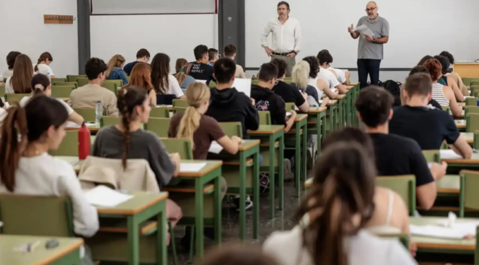 La PAU, en riesgo por la amenaza de dimisión de profesores