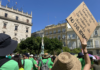 La comunidad educativa estalla en una nueva jornada de huelga: «Es insoportable, no podemos más» La comunidad educativa estalla en una nueva jornada de huelga: "Es insoportable, no podemos más"