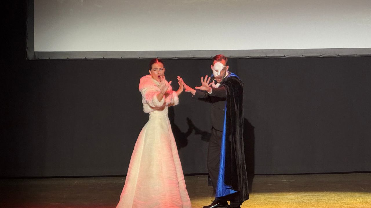 Recuerdo a Julián Carabantes durante el homenaje celebrado en el Teatro Olympia